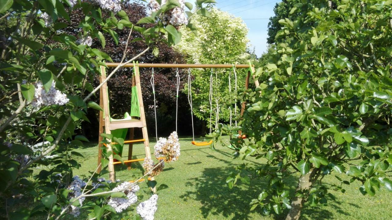 Gite Atypique Dans Une Chapelle Briec 外观 照片